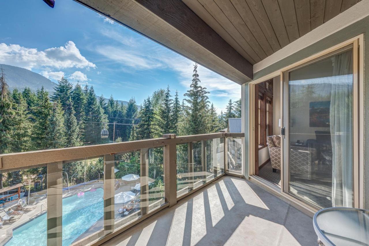 Blackcomb Springs Suites By Clique Γουίστλερ Εξωτερικό φωτογραφία