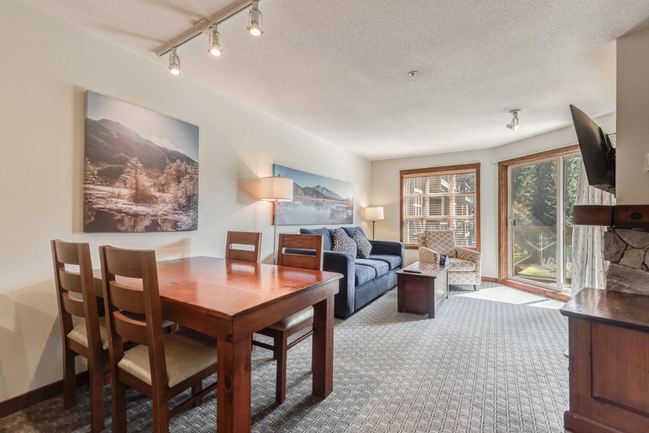 Blackcomb Springs Suites By Clique Γουίστλερ Εξωτερικό φωτογραφία