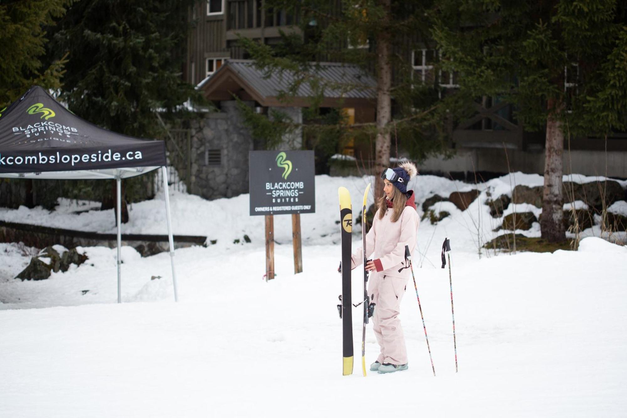 Blackcomb Springs Suites By Clique Γουίστλερ Εξωτερικό φωτογραφία